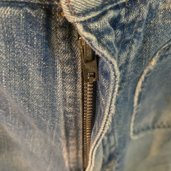 Vintage 1970s Light Blue Frayed Wide-Leg Jeans - Picture 4 of 13